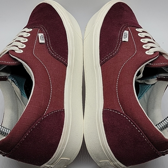 Unisex Vans canvas/suede skate shoes with box - Picture 9 of 12